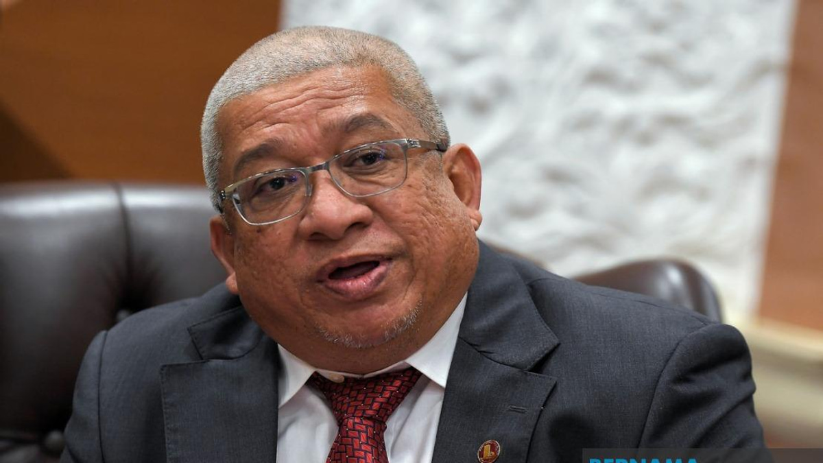 Ismail Yusop Steps Down as J-KOM Director-General, Moves to New Government Role