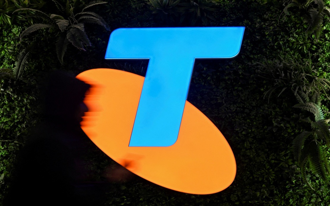 Australia's Largest Mobile Network Crippled by Major Outage, Disrupting Rail and Payment Services