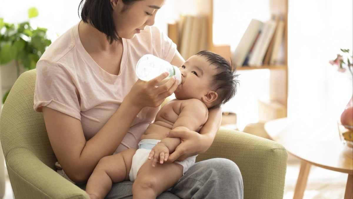 Chinese infant hospitalised after parents feed vegetable juice formula, raising fresh concerns over unconventional infant feeding practices