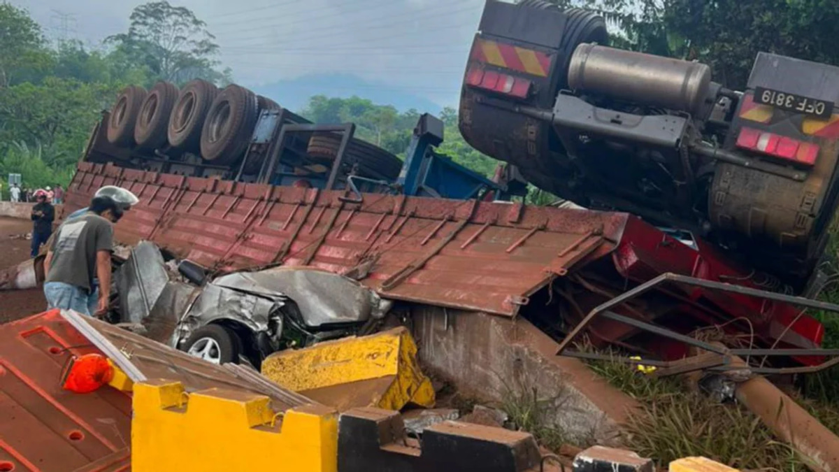 Bentong Trailer Driver Granted Bail While Police Investigate Fatal Karak Expressway Collision