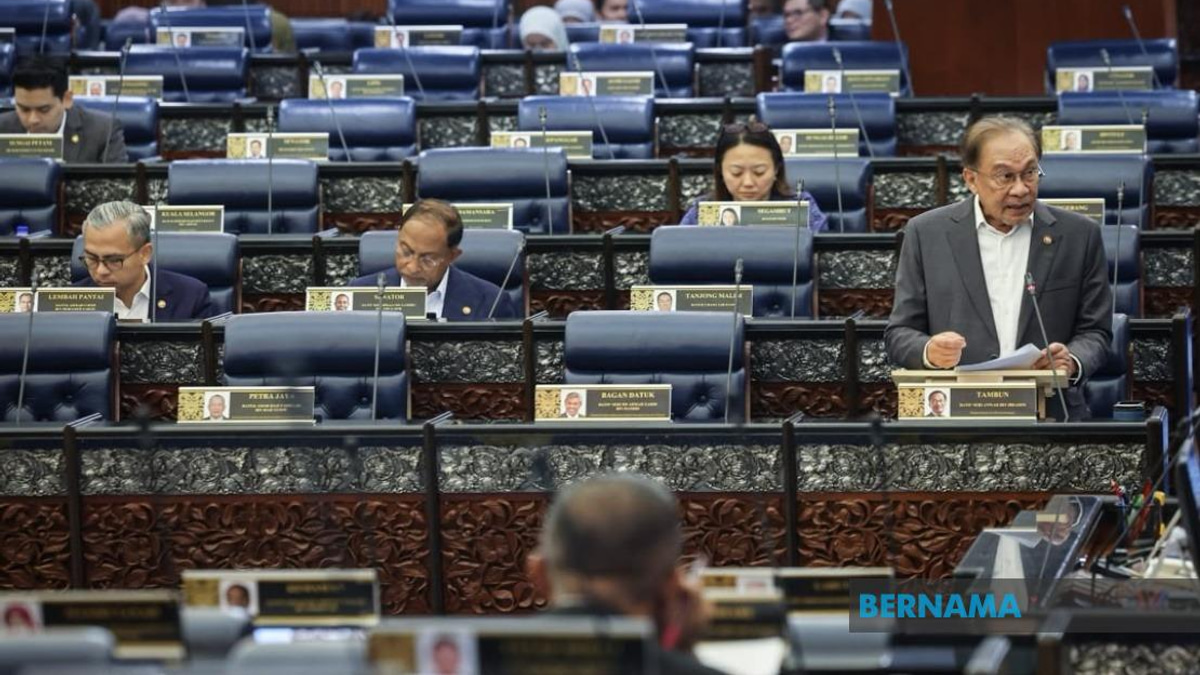 Malaysia's Fuel Prices Remain Competitive Against Saudi Arabia and Qatar, Says Anwar