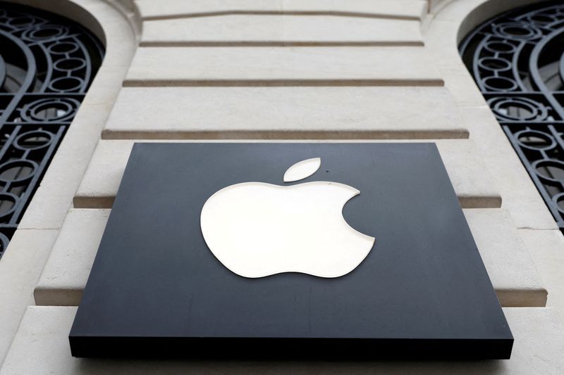 Apple Simplifies EU App Store Fees With New 5% Commission Model