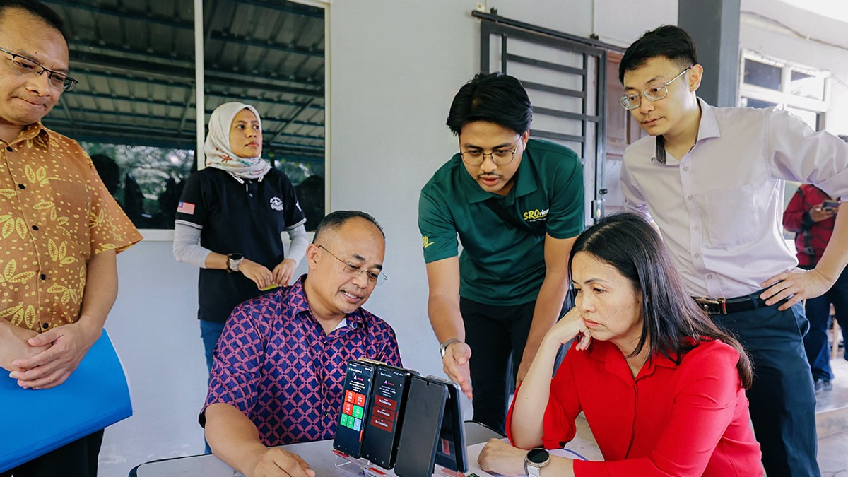 New Telecom Tower To Bring Relief To Kampung Seberang Gajah's Internet Struggles