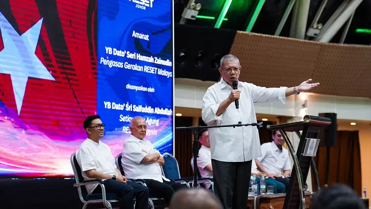 Choose Anyone But PH, Saifuddin Tells Voters in Electoral Appeal