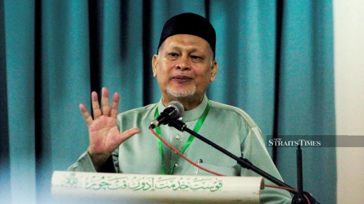 PAS Rebukes Muhyiddin's Unilateral Decision on Perikatan Nasional Logo for State Elections
