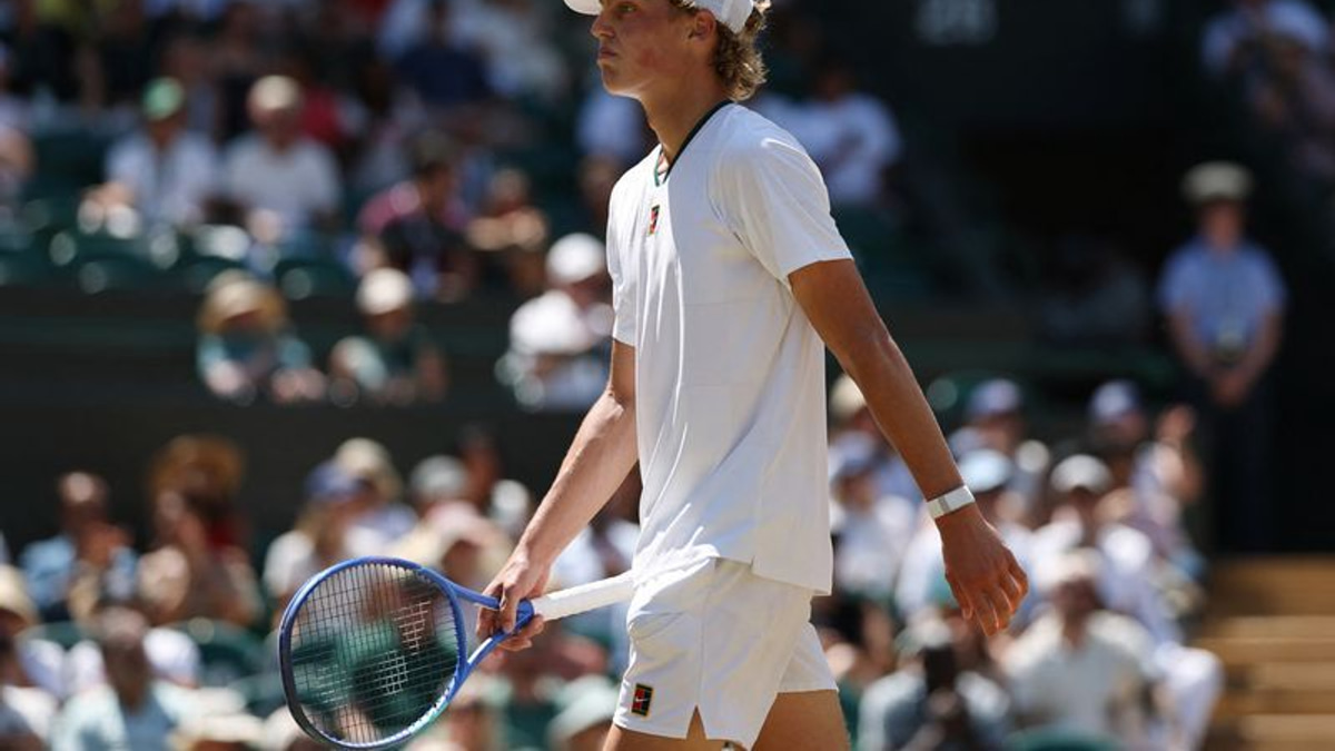 Hewitt's Son Cruz Claims First ATP Win at Washington, Becomes Teen Sensation