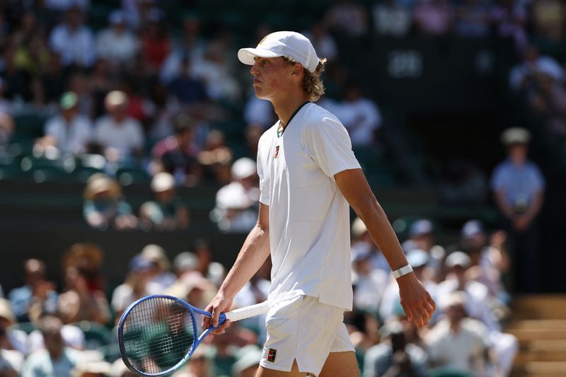 Hewitt's Son Cruz Claims First ATP Win at Washington, Becomes Teen Sensation