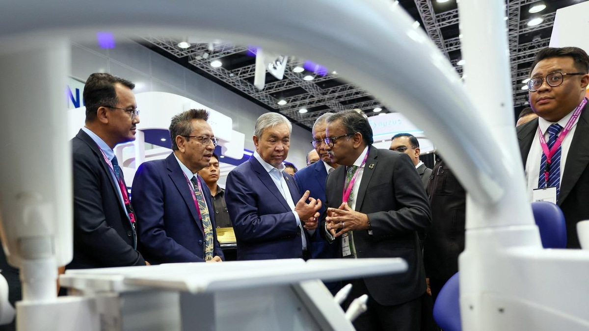 Malaysia Targets RM50 Billion Medical Device Exports by 2030, Ahmad Zahid Outlines Growth Strategy