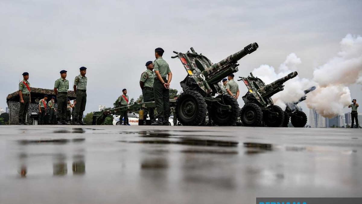 Putrajaya Residents Urged Not To Panic Over Sounds Of Cannon Fire