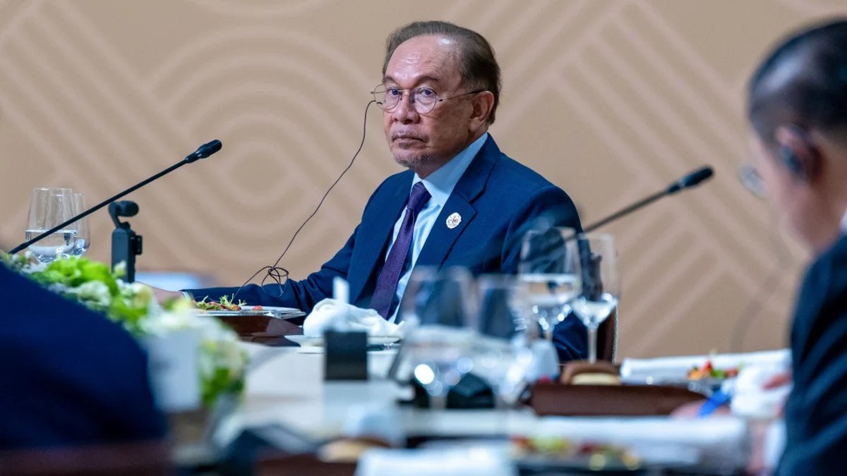 Developing nations will pursue alternatives if Europe persists with unfair treatment, warns Anwar
