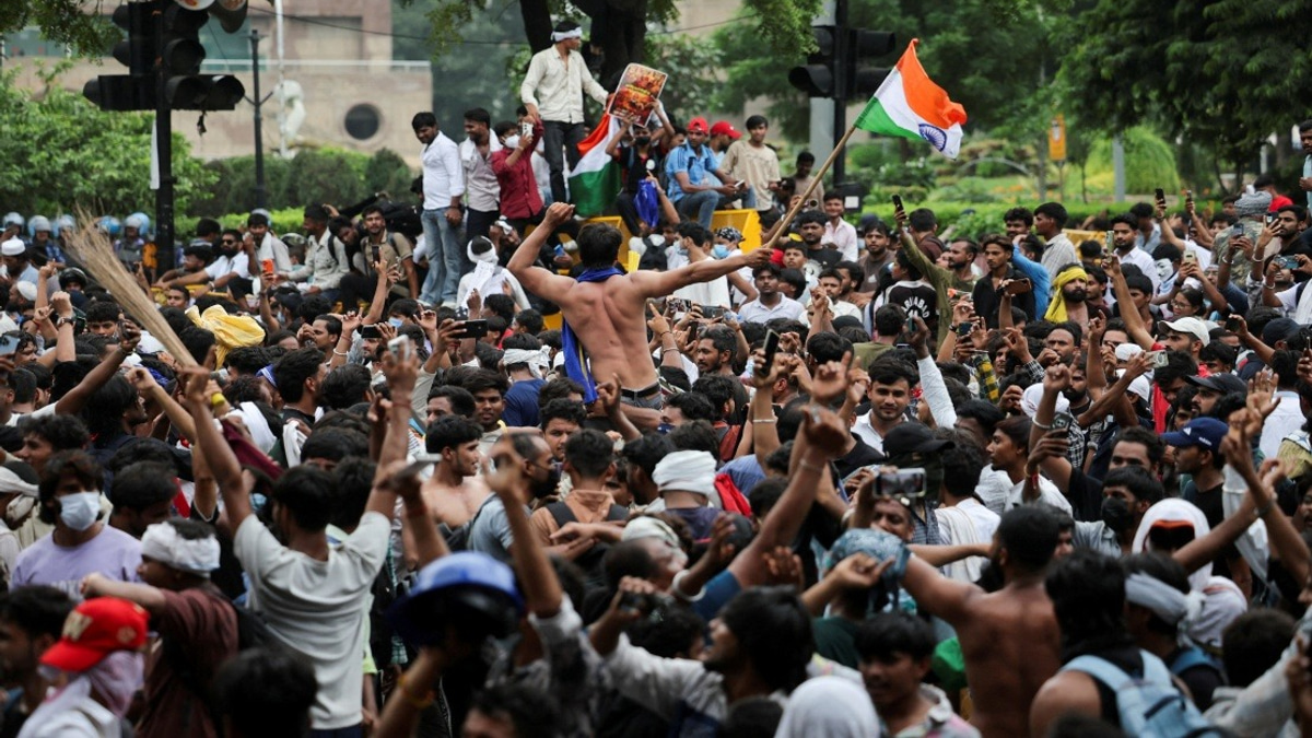 India's Education Minister Resigns as Student Protests Over Exam Leaks Intensify