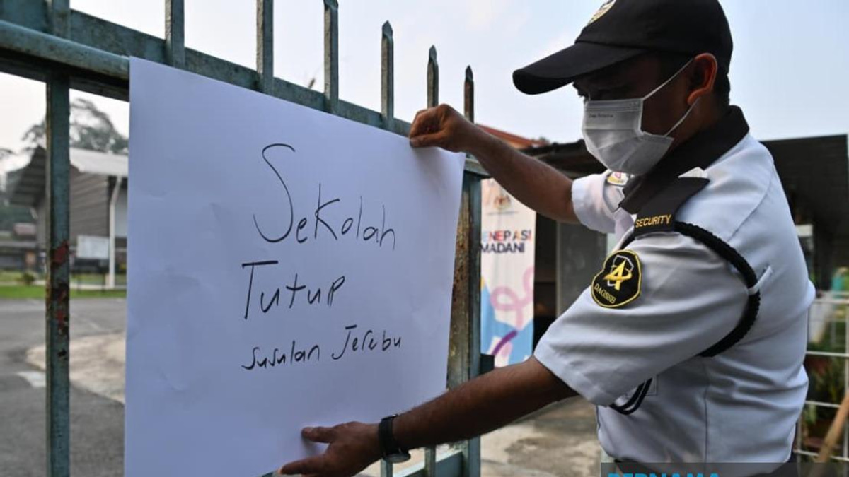 Haze Emergency: 108 Schools in Serian Shut as Air Pollution Index Soars Past 200