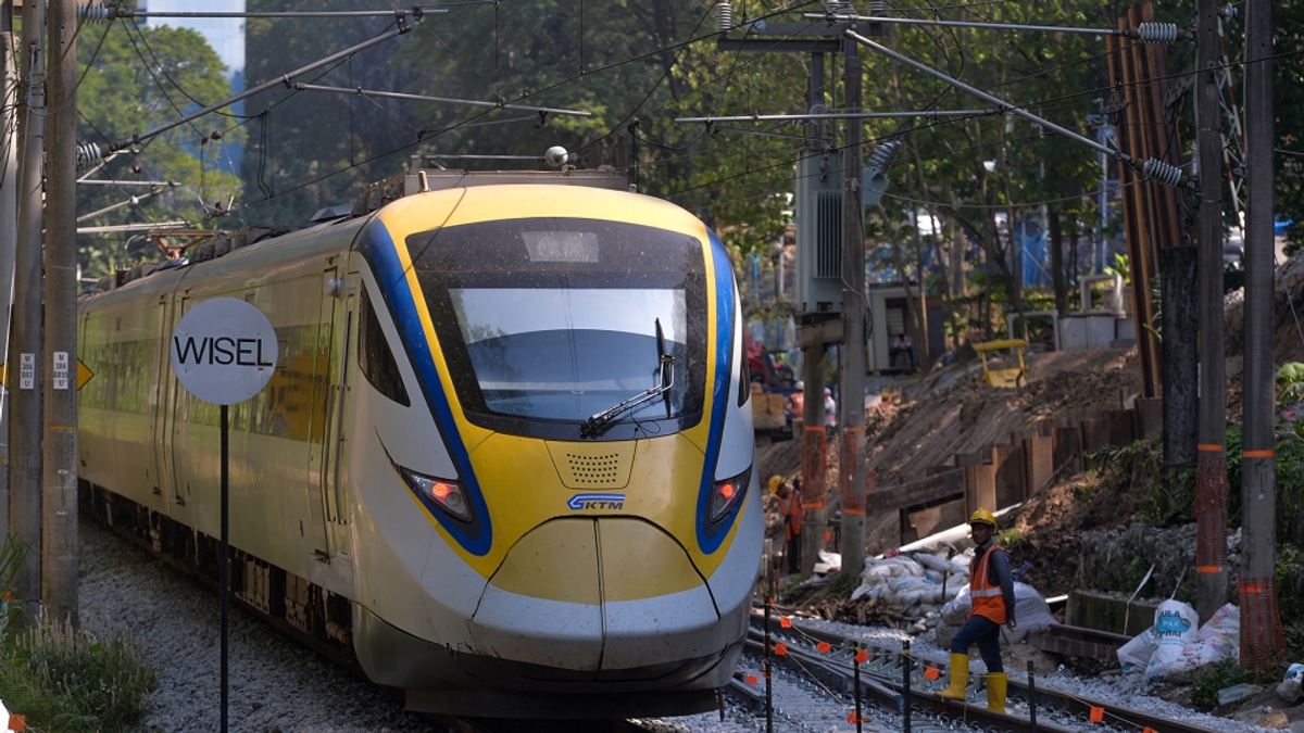 KTMB Deploys Record 347,000 Seats for Aidiladha-Wesak Holiday Rush