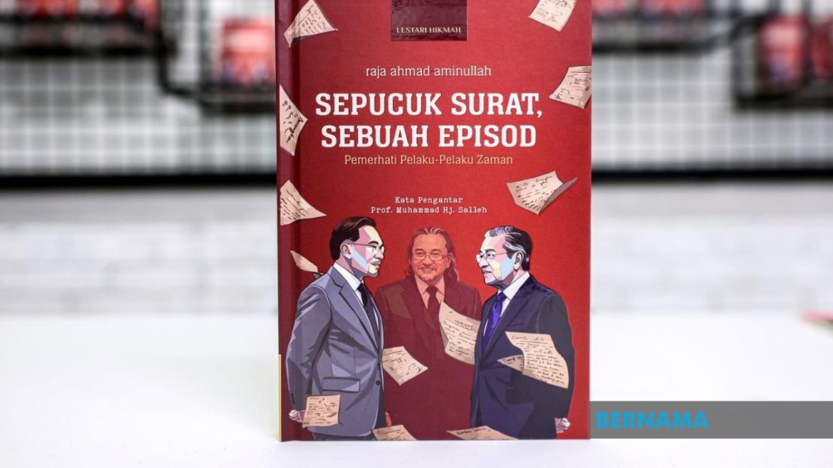 Cultural Icon Raja Ahmad Aminullah Unveils Historical Letters From Malaysia's Leadership