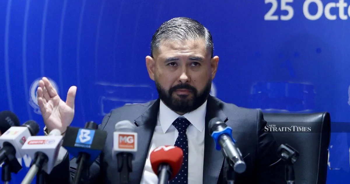 Johor Regent Disputes PM's 'Leakage' Claim, Blames Federal Fiscal Imbalance