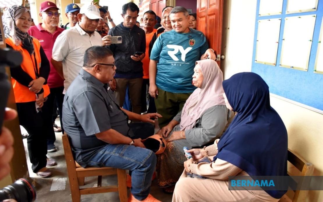 Melaka Chief Minister Pledges End to Three Decades of Flooding in Tanjung Minyak