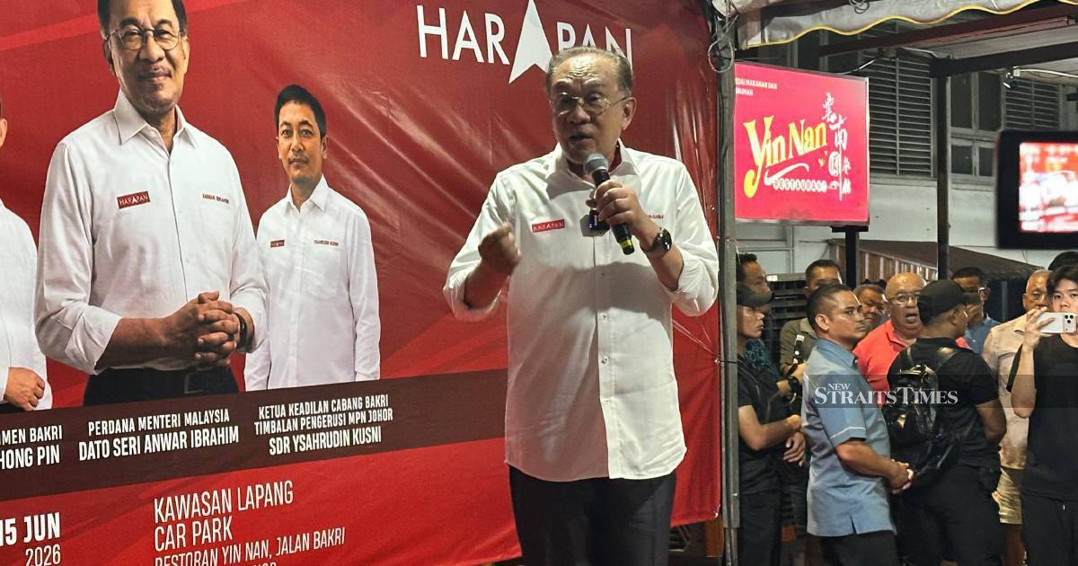 Anwar Urges Johor Voters to Back Leaders With Integrity, Not Arrogance