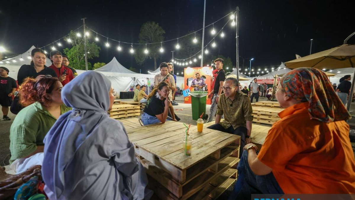 Communications Minister Hails RIUH Pi HAWANA Carnival as Success, Urges Greater Penang Turnout