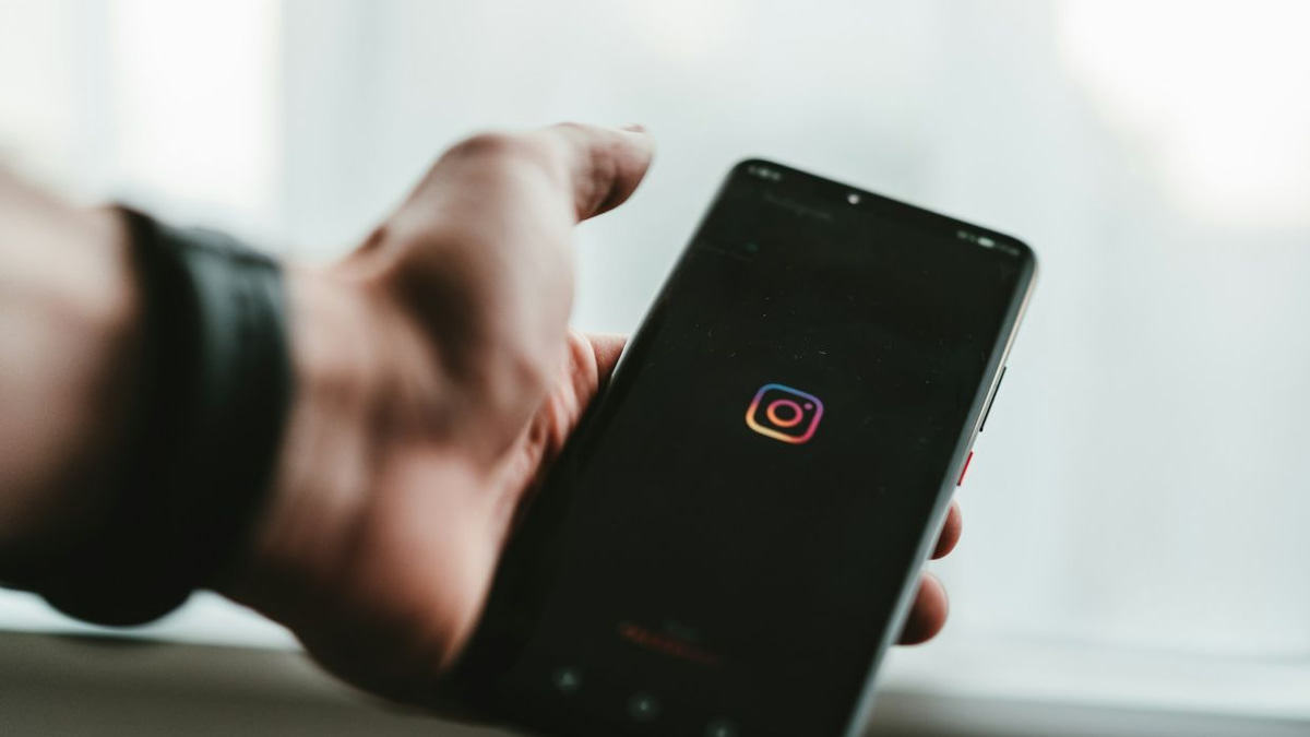 India Orders Meta to Purge Child Abuse Content from Instagram and Other Platforms