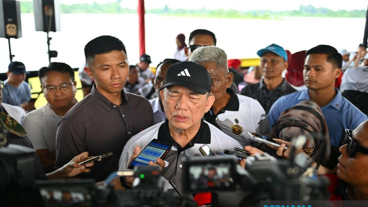 Malaysia's Energy Supply Secure Despite Hormuz Tensions, Says Deputy PM Fadillah