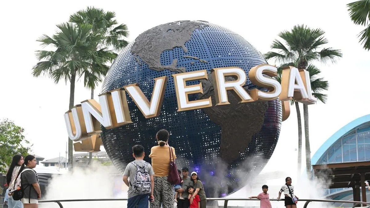 Universal Studios Singapore Performer Dies Following Medical Emergency During Training