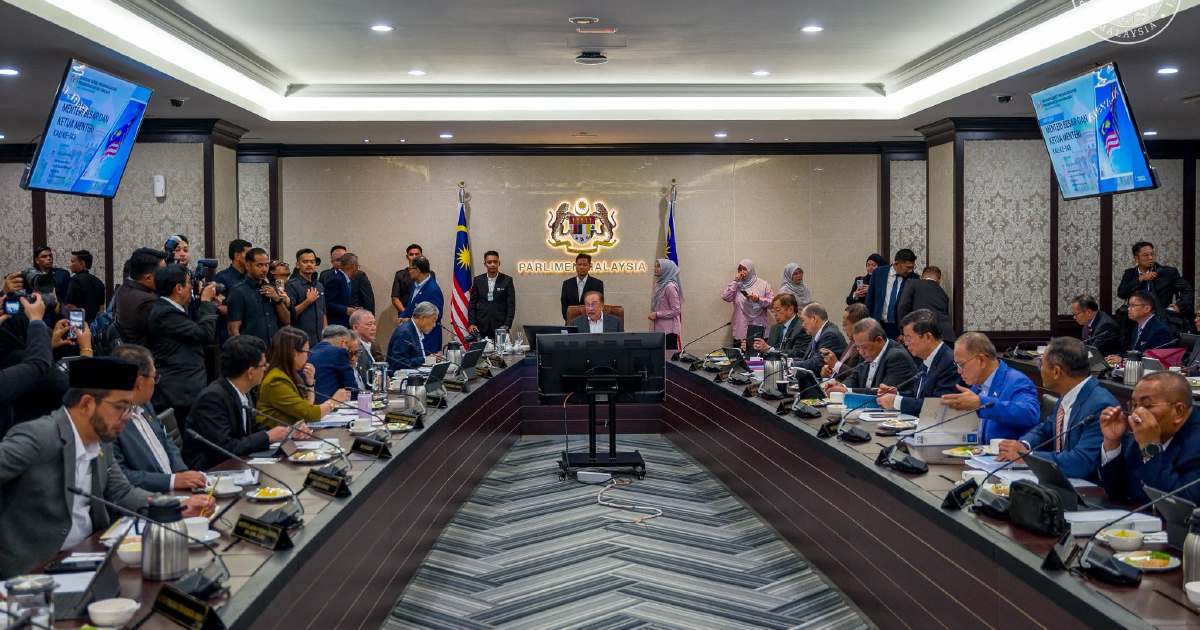 Malaysia's State Leaders Chart Economic Recovery Path Amid Global Instability