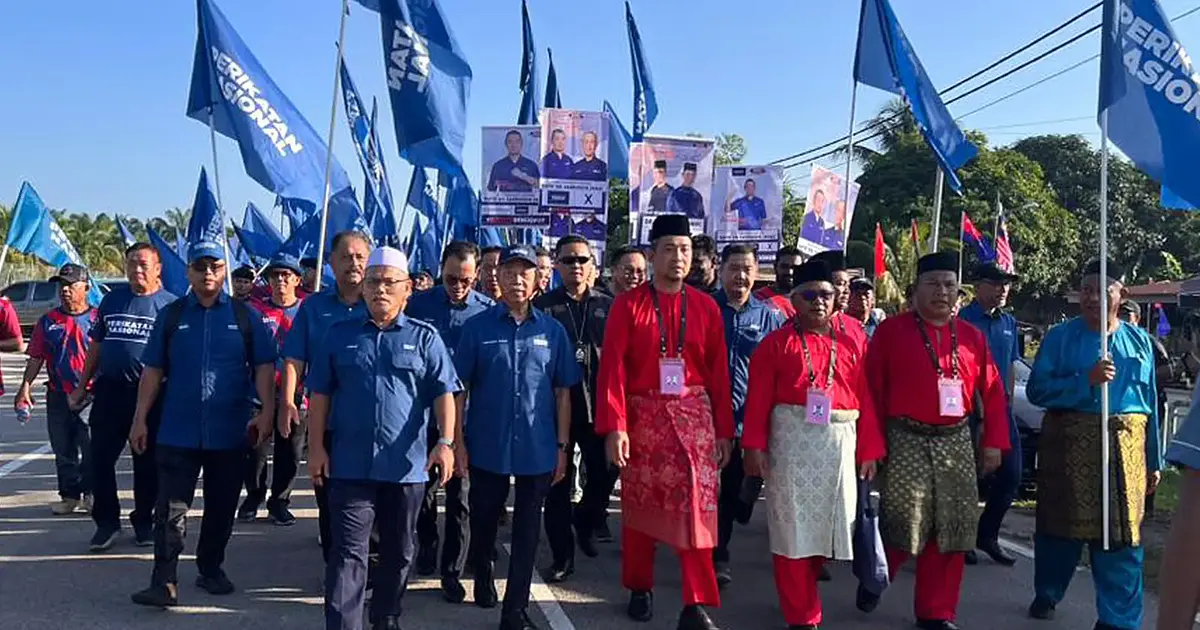 Muhyiddin leads show of strength as Perikatan backs Bukit Kepong candidate