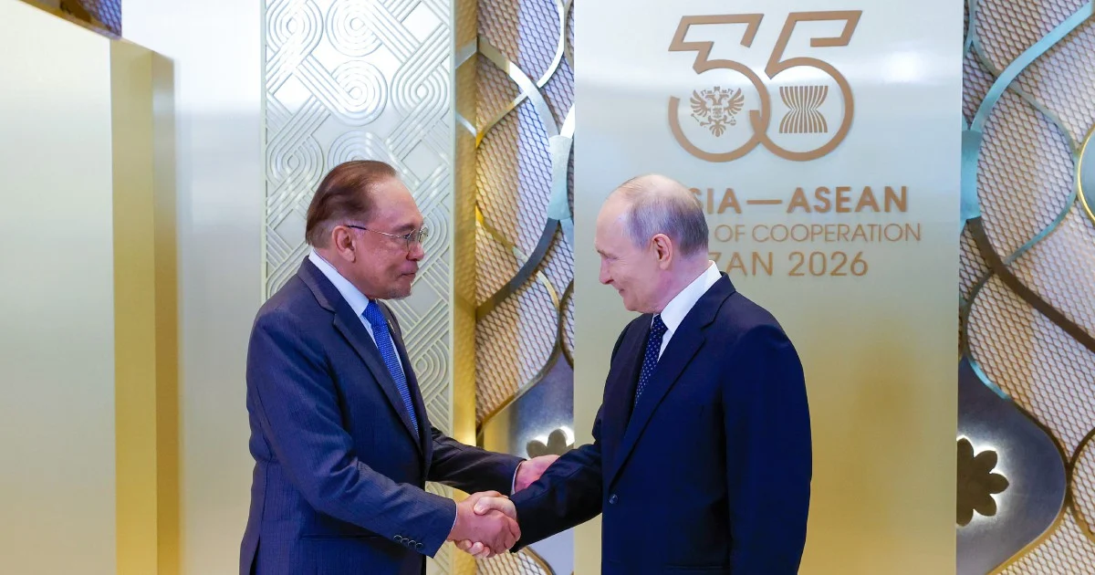 Anwar and Putin discuss energy security amid regional strategic shifts