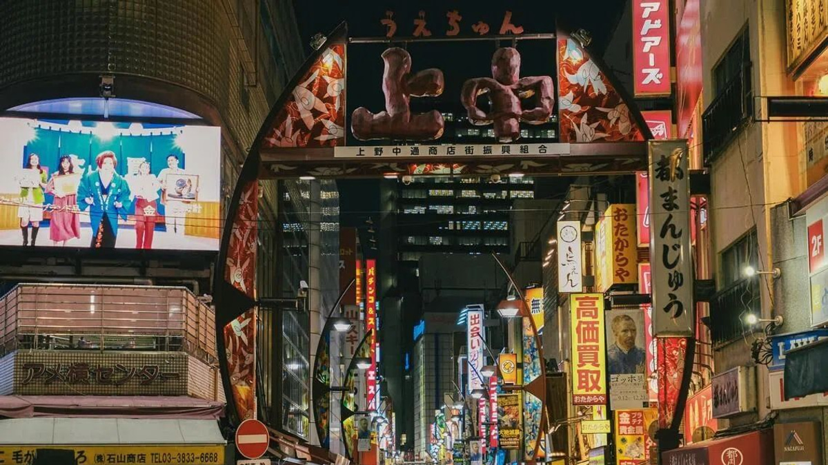 Senior Yakuza Member Arrested Over Tokyo Street Theft Worth US$2.6 Million