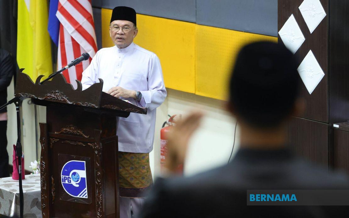 Malaysia Must Develop Teachers Skilled in Technology and Grounded in Ethics, Says PM Anwar