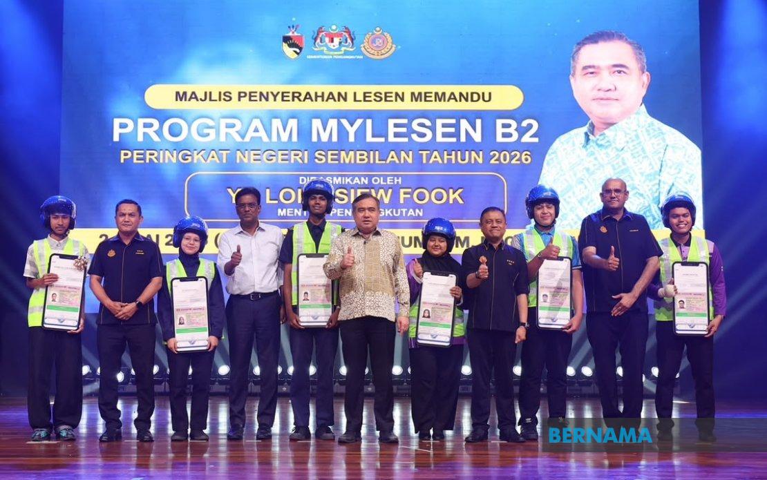 Transport Minister Anthony Loke Stresses Safe Riding for MyLesen B2 Licence Holders