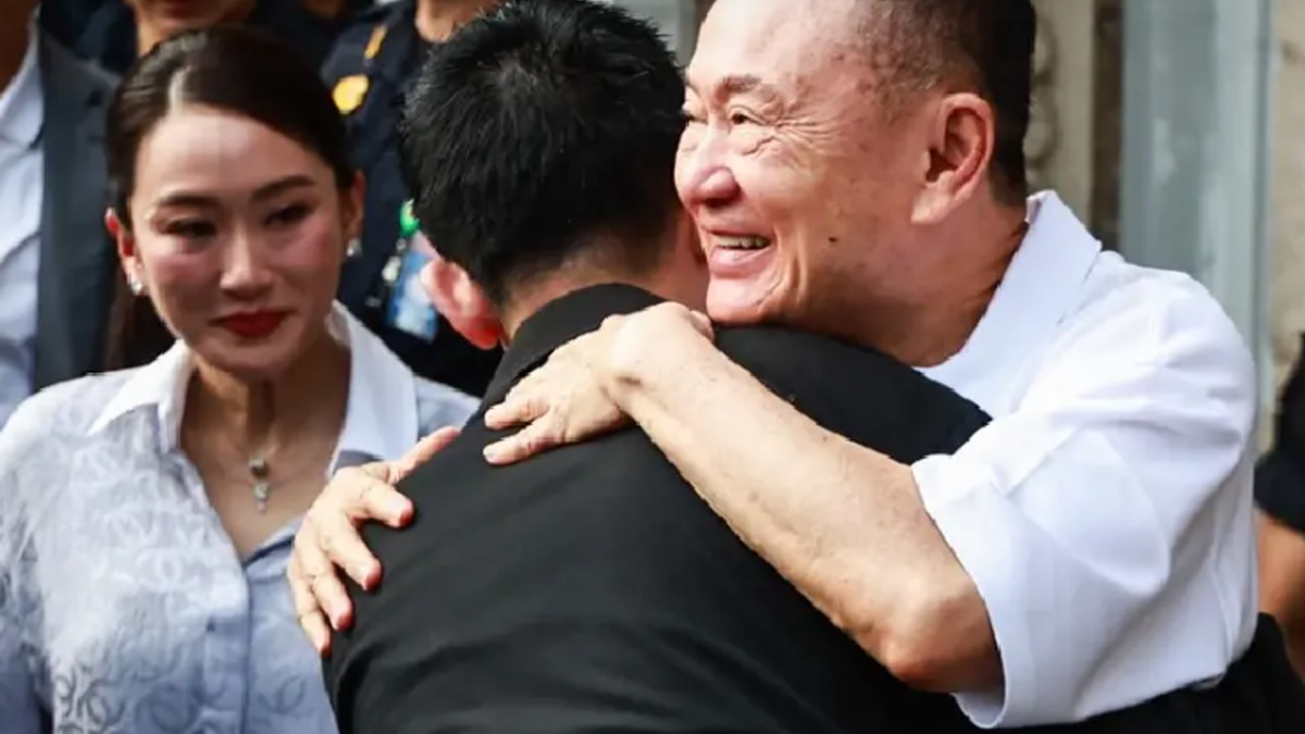 Thaksin freed after court approves pardon, electronic bracelet removed