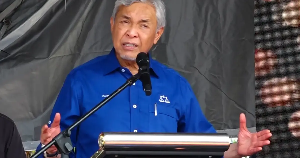 Zahid Dismisses Puad's Johor Election Commentary, Urges Party Focus