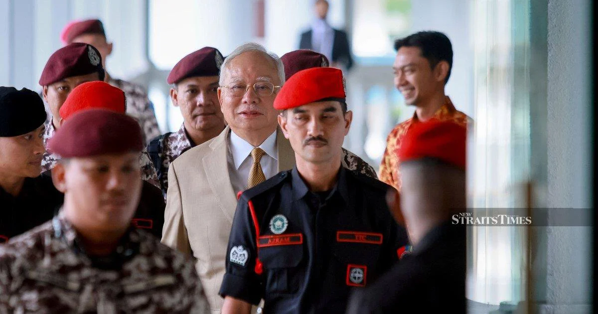 Court finds Najib failed to act on billions transferred to personal accounts from 1MDB funds