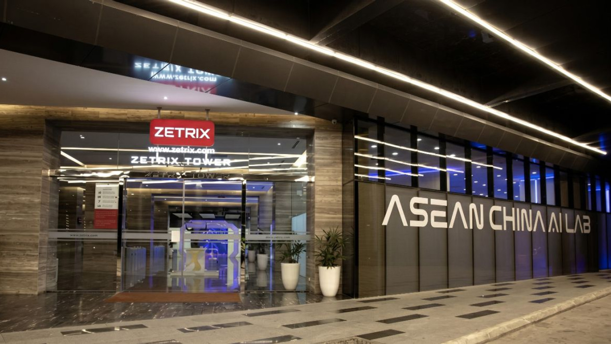 Zetrix AI distances itself from ex-minister's graft charges as stock tumbles