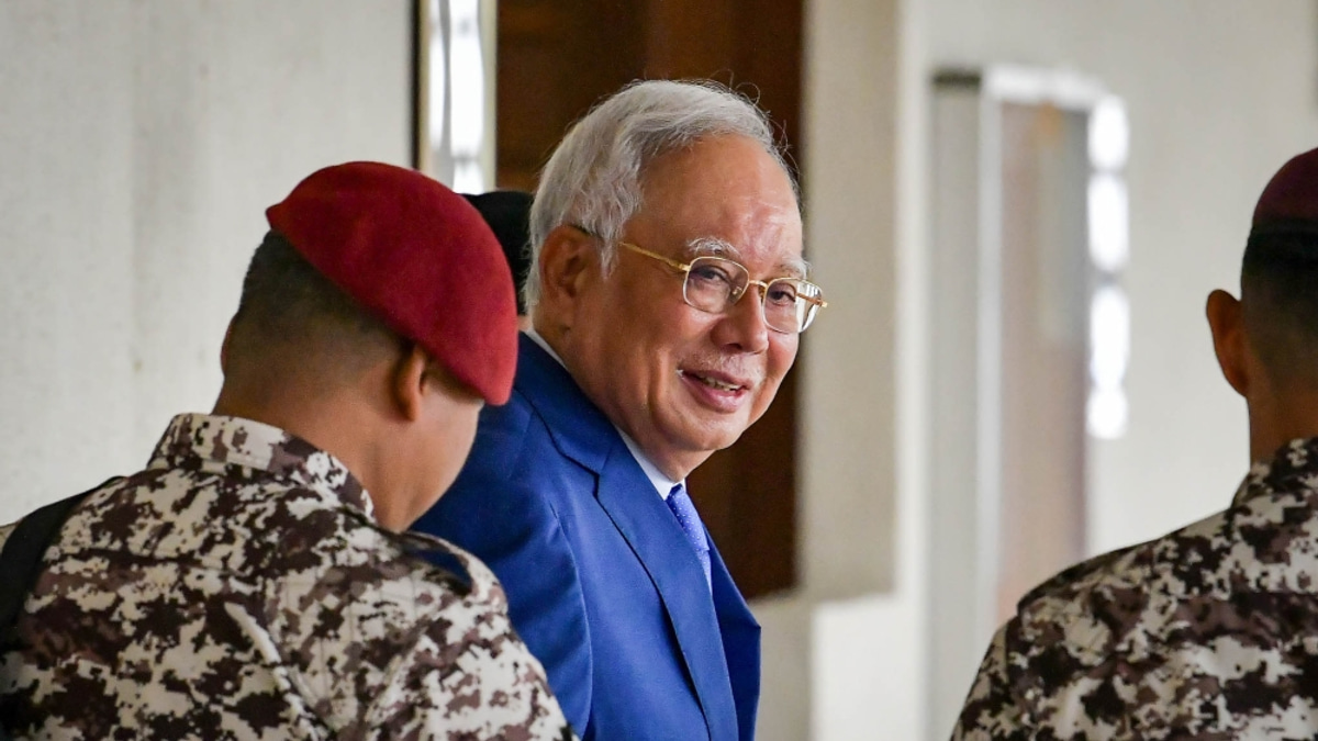 Najib faces High Court trial as prosecutors detail massive 1MDB fraud allegations