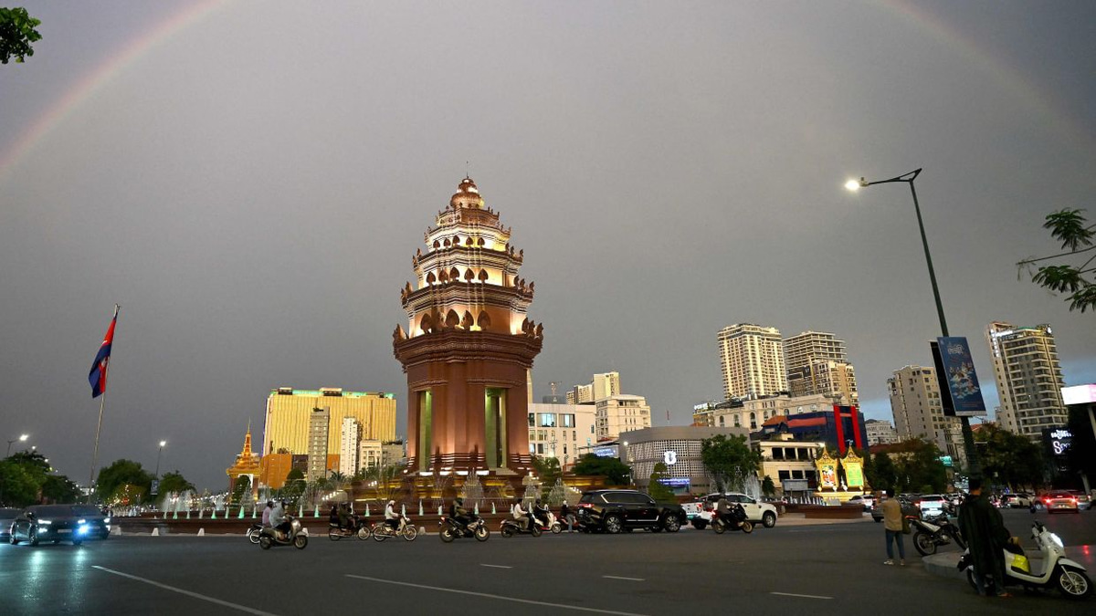 Malaysia Navigates Budget Defences, Political Shifts Amid Johor Campaign Push