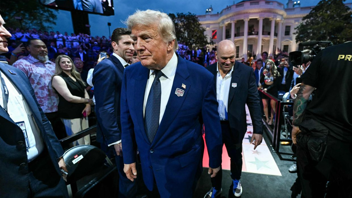 Trump Marks 80th Birthday with UFC Extravaganza at White House