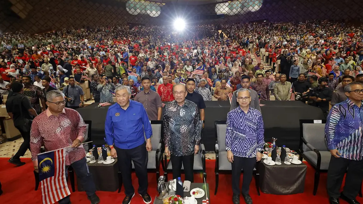 Anwar Pledges Return of Seized Billions to Rakyat in Wealth-Sharing Drive