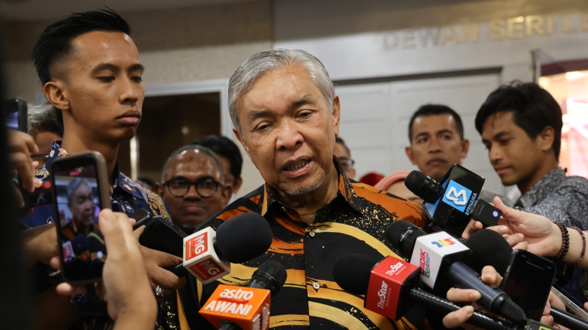 Zahid pledges accountability in Tabung Haji scandal as BN demands consequences for mismanagement