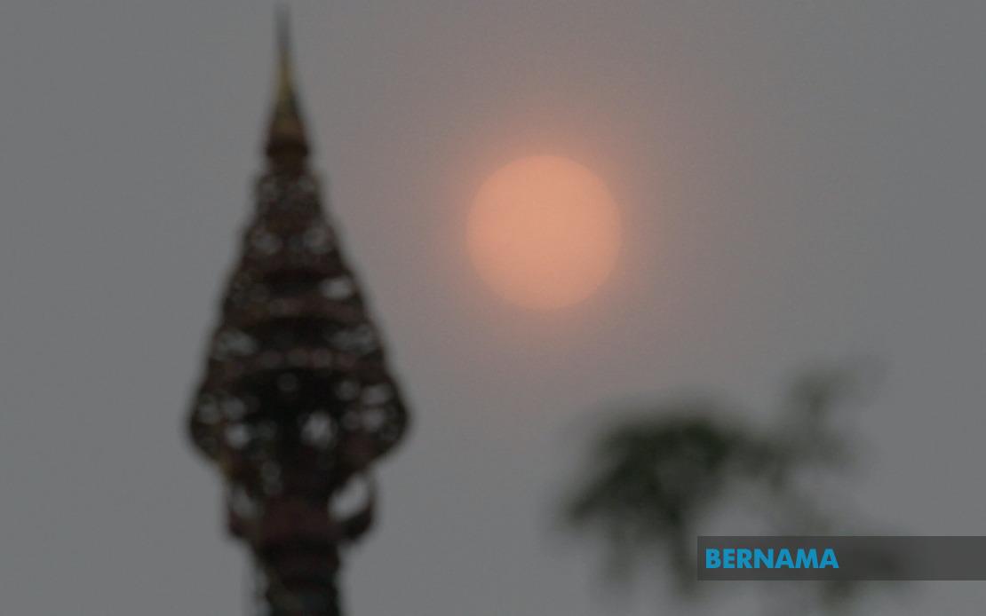 Selangor Ramps Up Fight Against Open Burning as Haze Grips State