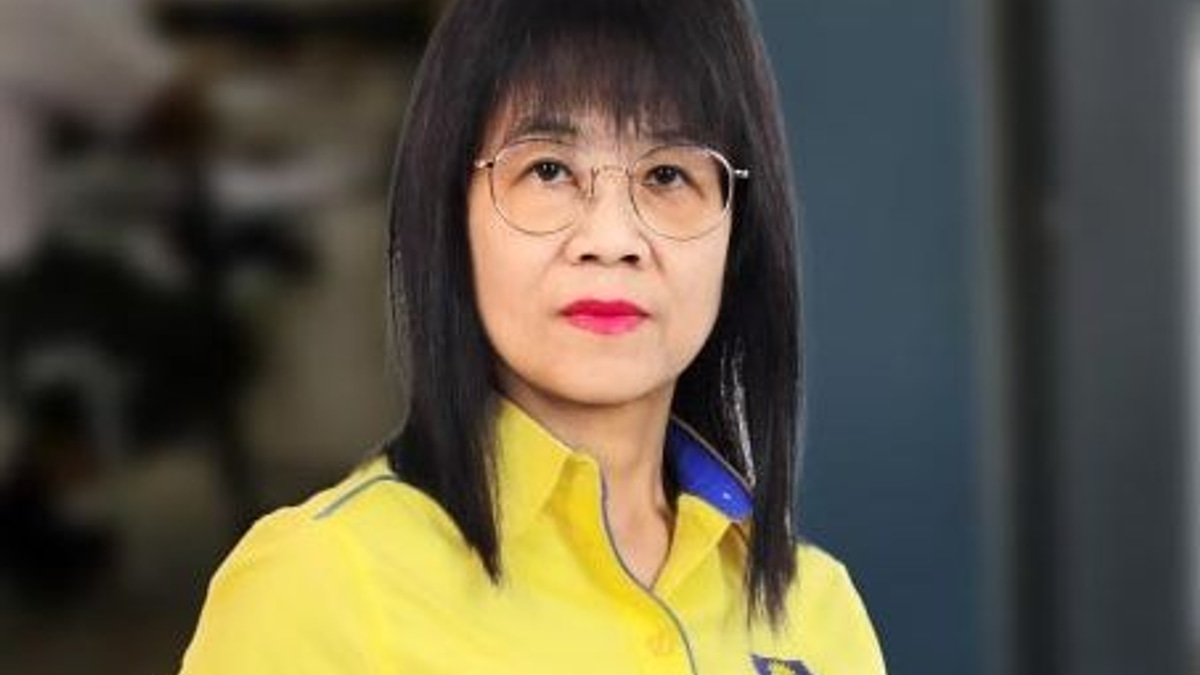 Government must clarify handling of teacher misconduct case in Johor