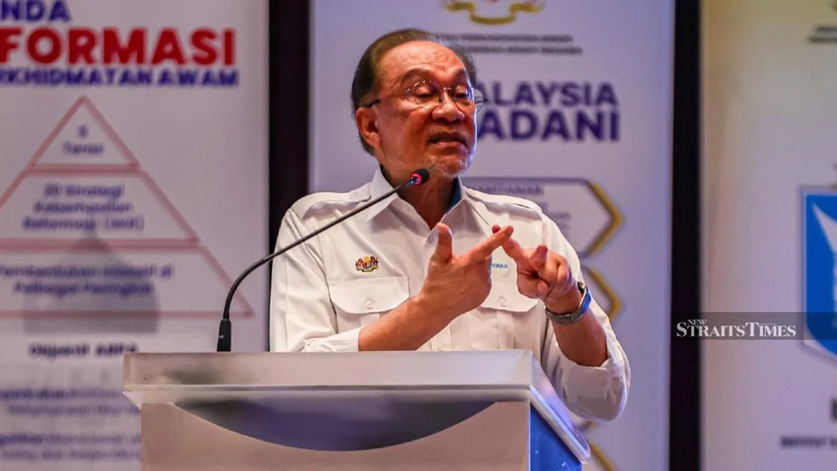 Anwar defends Mat Sabu's remarks, urges measured response from coalition partners