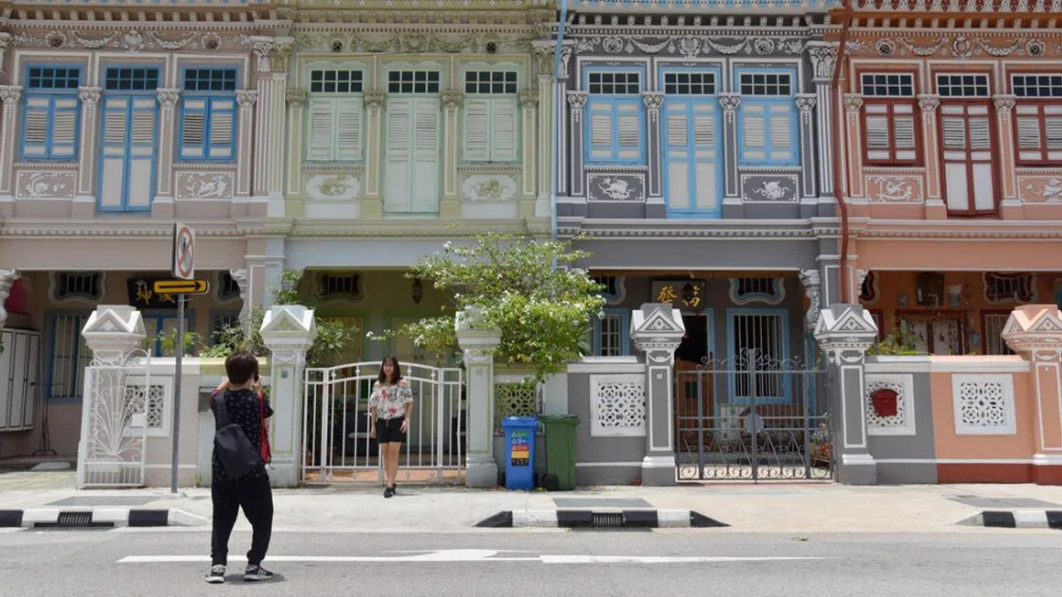 Singapore Deploys Grab Vouchers and Nightlife Discounts to Boost Tourist Visits Through Year-End