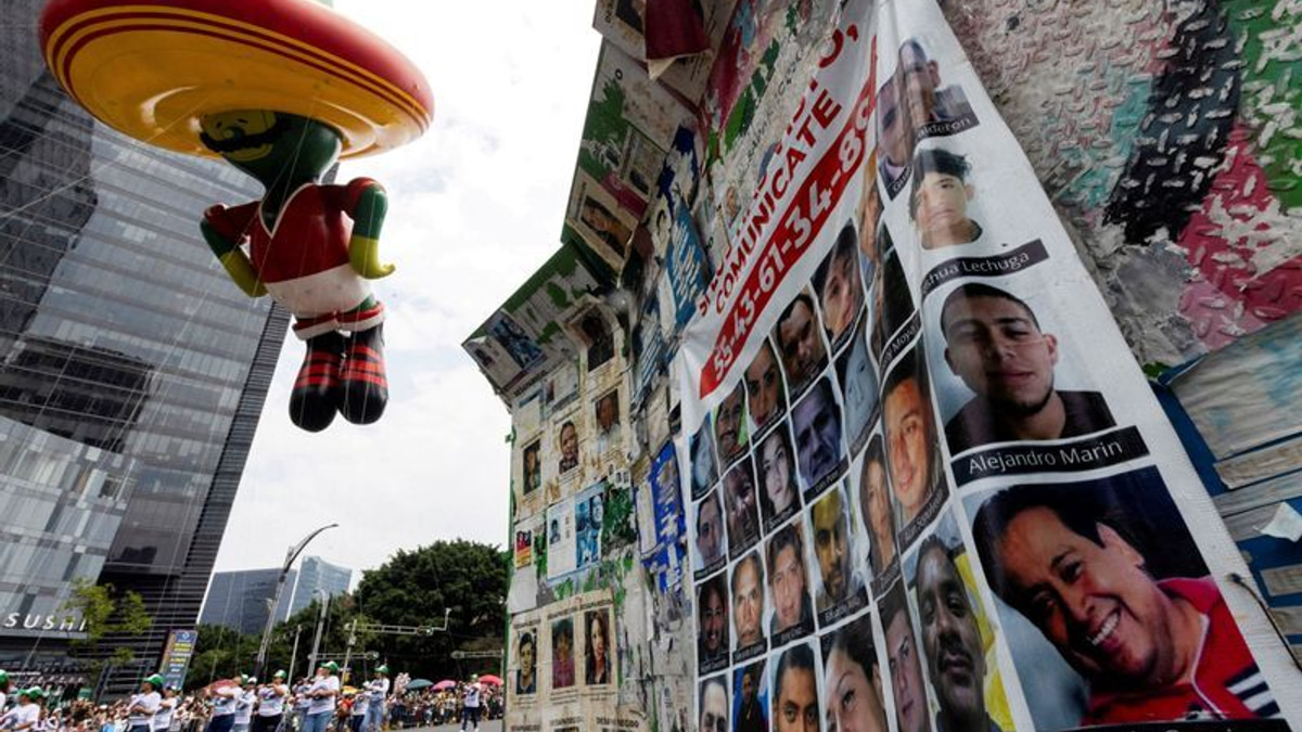Mexico's World Cup euphoria masks deep domestic troubles