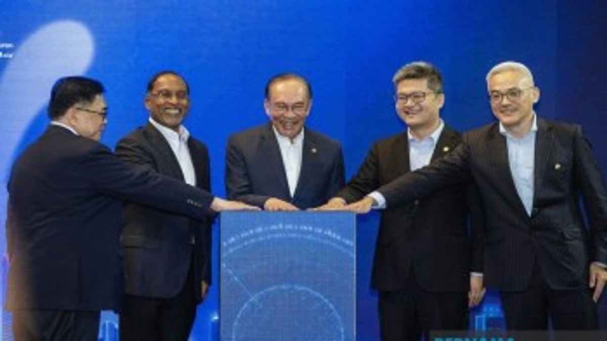Ant International's Kuala Lumpur Hub Pledges Jobs Boost and Digital Talent Development