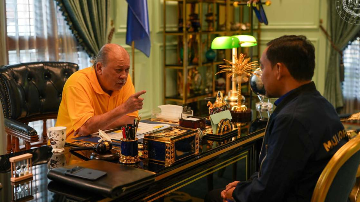 Sultan Ibrahim receives update on Johor's economic progress and infrastructure plans