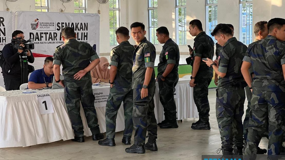 Johor State Election: 64 Early Voting Centres Serve Security Personnel
