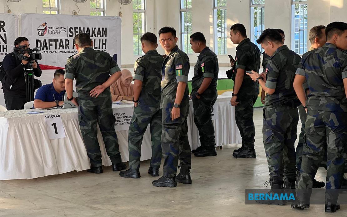 Johor State Election: 64 Early Voting Centres Serve Security Personnel