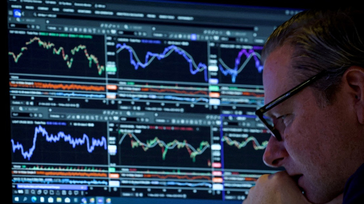 European Stocks Stumble as Cautious Sentiment Takes Hold